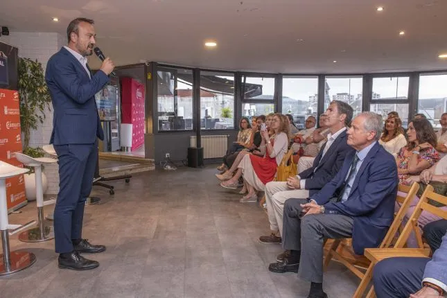  López Estrada: “Tenemos que saber reinventarnos y adaptar la ciudad al nuevo comercio”
