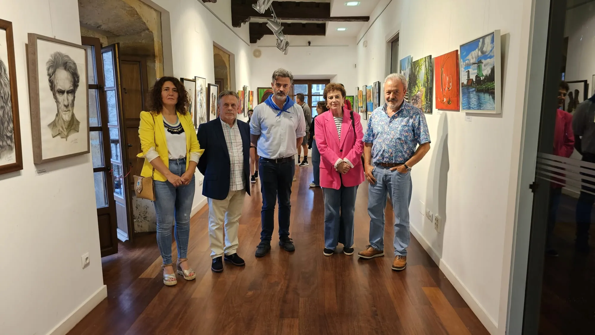  “EXPOSICION DE ÓLEOS Y RETRATOS” de Carlos Cendón en Comillas