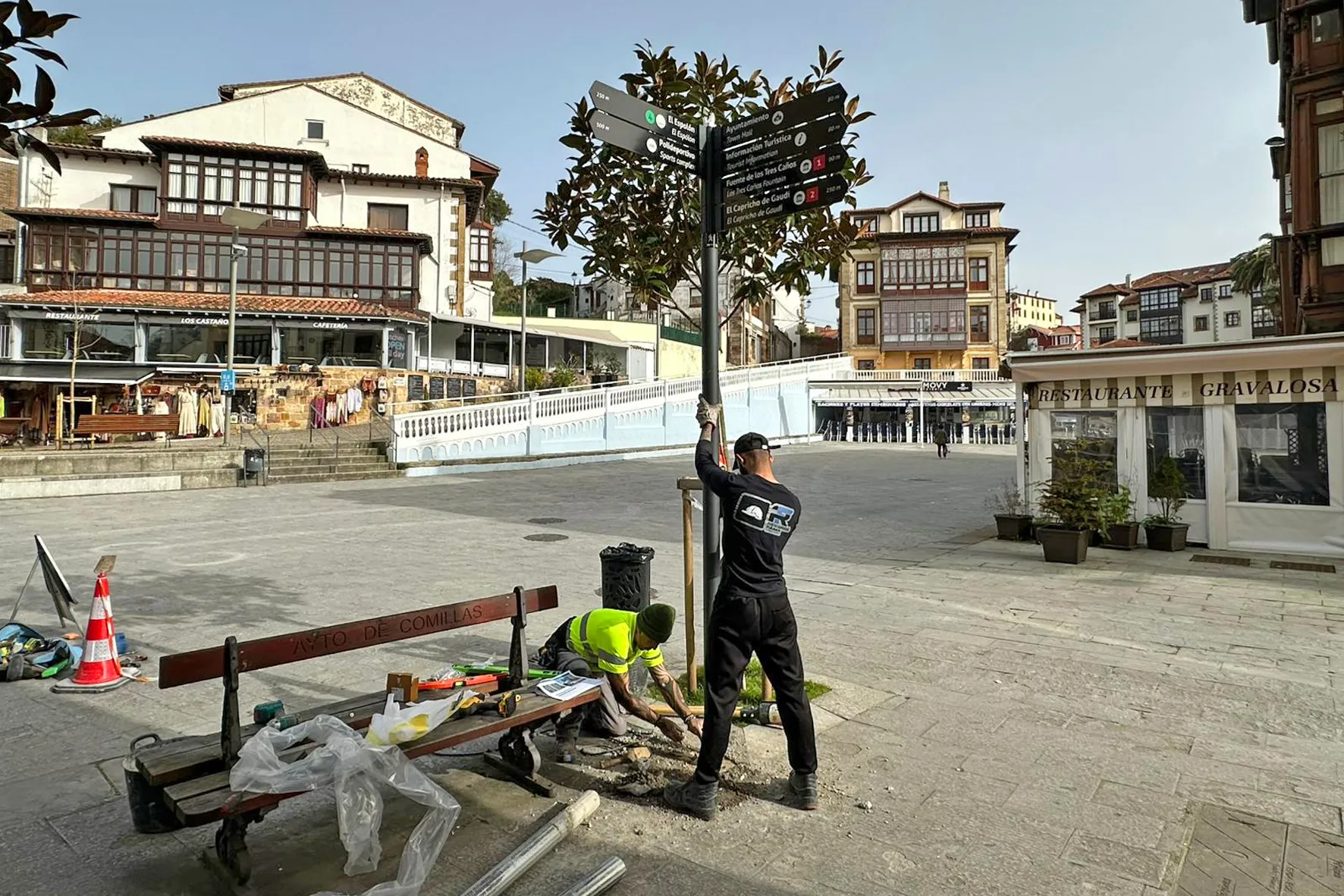  Comillas renueva su señalética turística con 84 nuevos soportes para convertirse en un ‘museo al aire libre’ digital e inclusivo