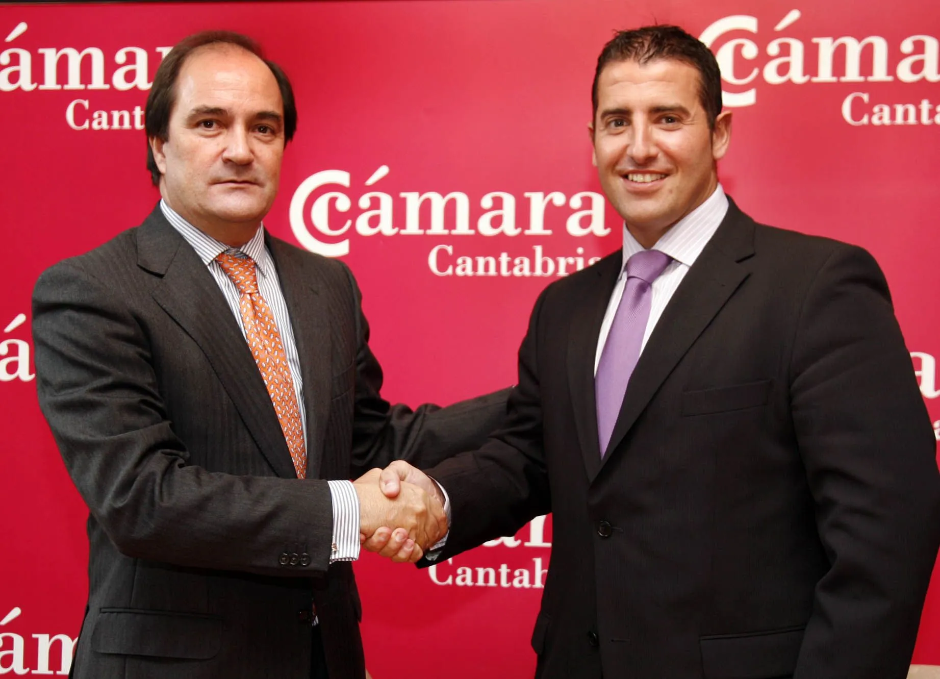  La Cámara de Comercio y la Asociación de Hostelería firman un convenio para potenciar la realización de estudios sobre el sector y la implantación de sistemas de calidad