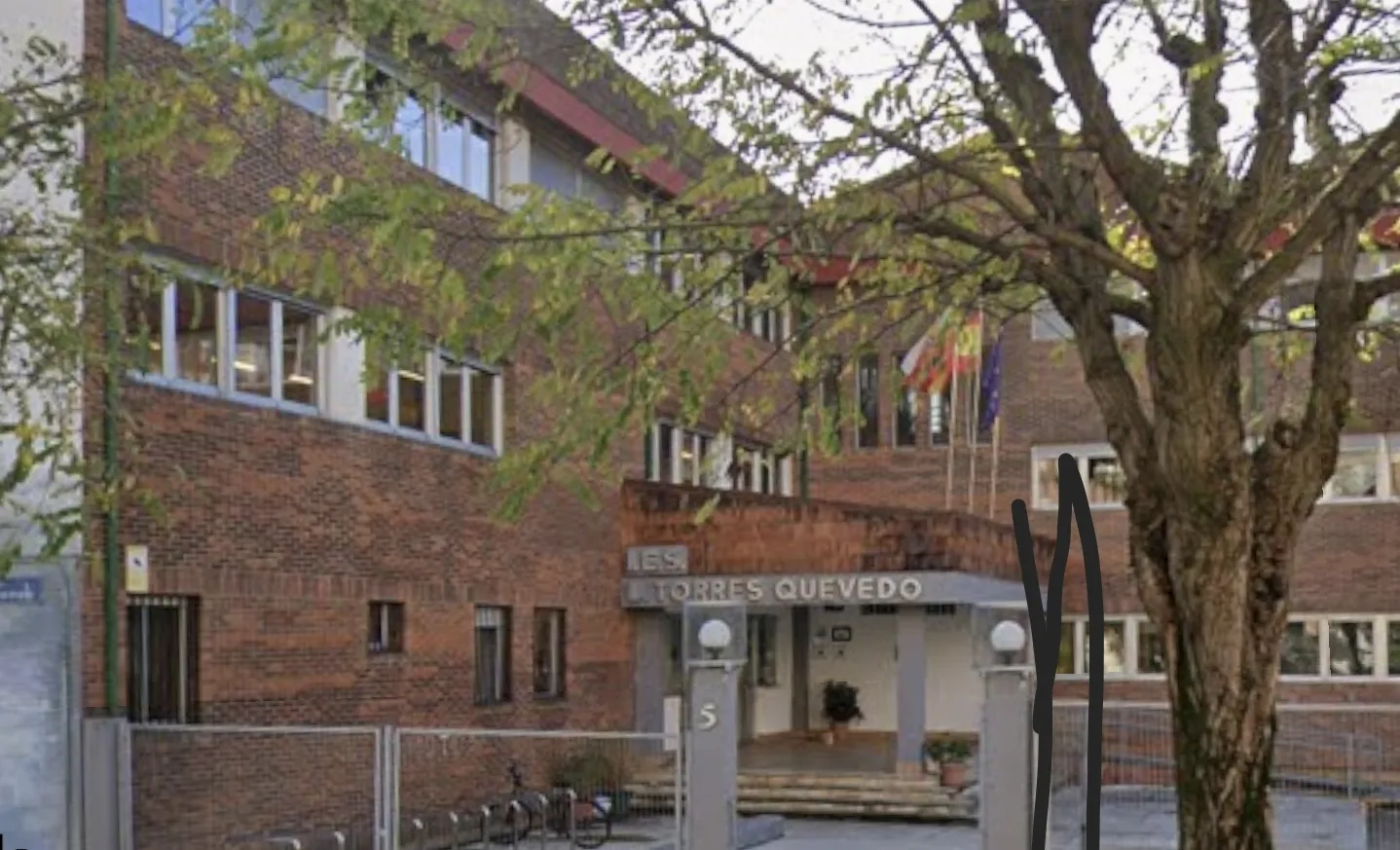  La Consejería de Educación abre un expediente disciplinario y el protocolo de acoso escolar por la agresión a un alumno con discapacidad motora