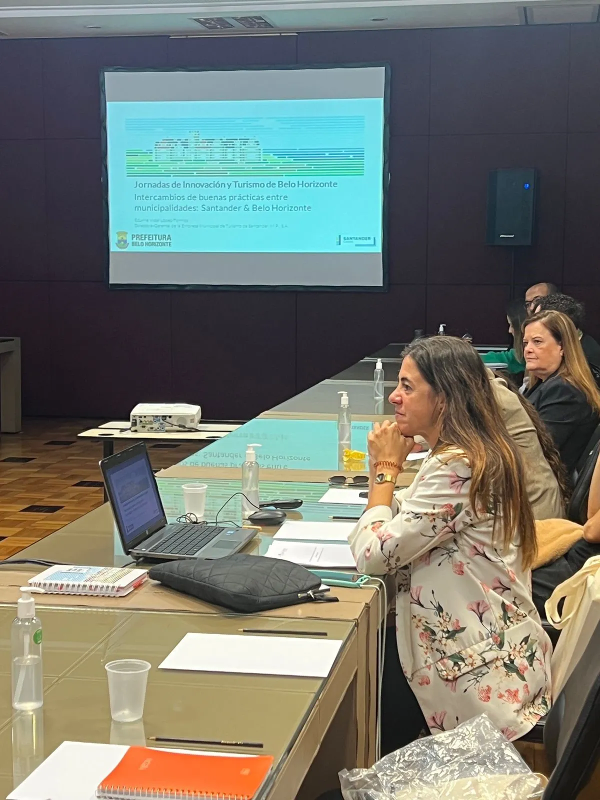  Santander presenta su modelo de Destino Turístico Inteligente en Brasil