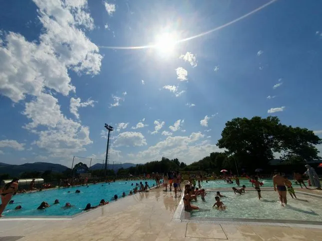  Más de 7.000 personas han pasado por las Piscinas de Verano en estos primeros días de funcionamiento