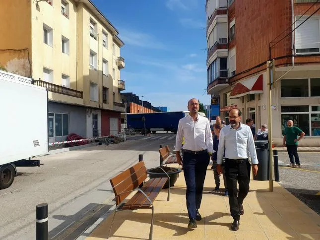  La mejora integral de las calles Agustín Riancho y Calderón de la Barca concluirá en octubre
