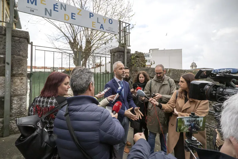  Silva anuncia el inicio de los trabajos de reparación del CEIP Menéndez Pelayo de Santander el próximo 21 de abril